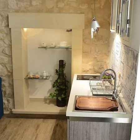 Al Borgo Dell'Arte Suite Apartment